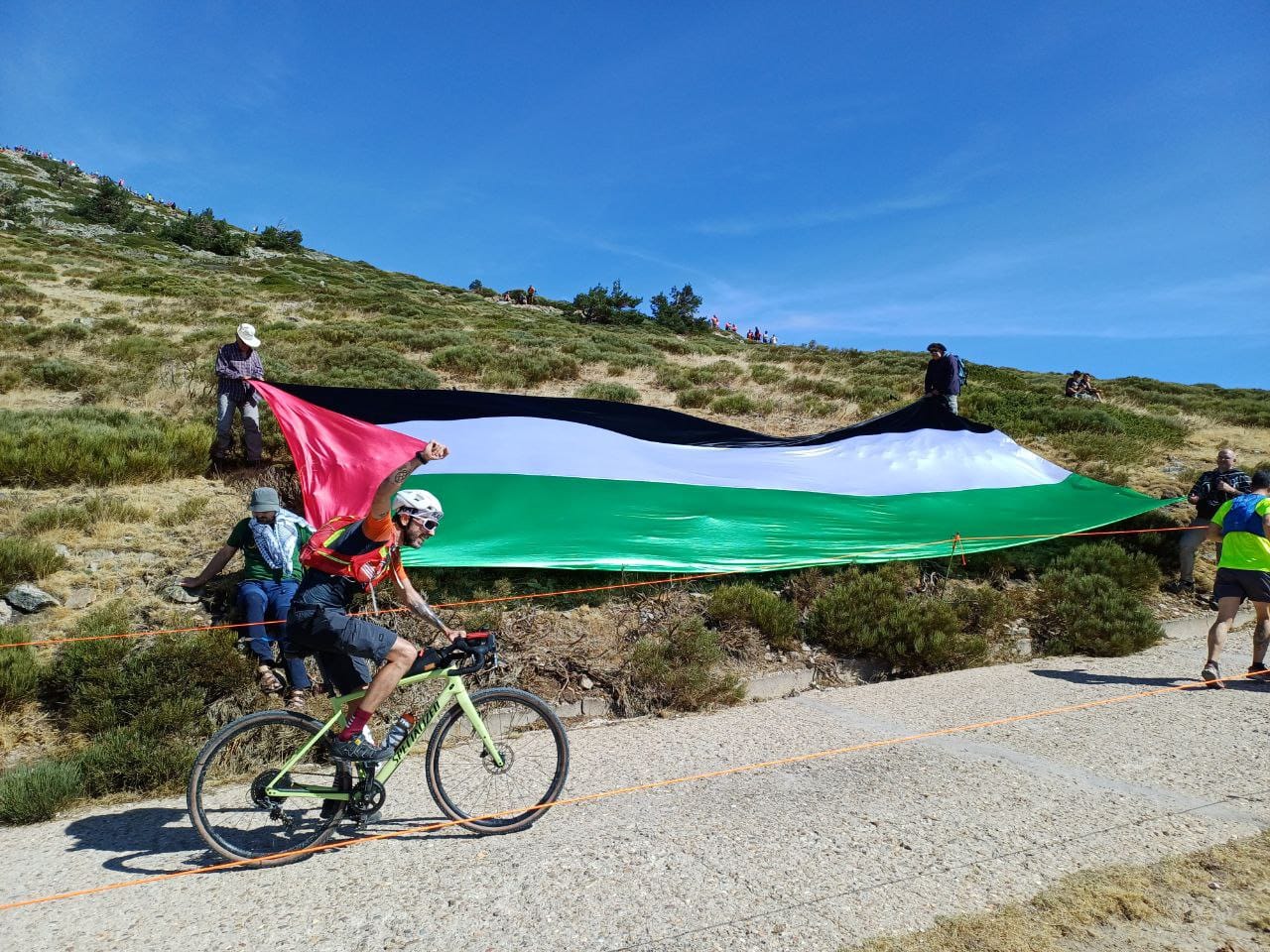 IMG-20250913-WA0234_Bola_del_Mundo,_Pto_Navacerrada_etapa_20.jpg